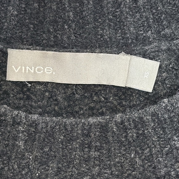 VINCE Women's Black Overlap Panel Crewneck Sweater XS - Picture 2 of 8